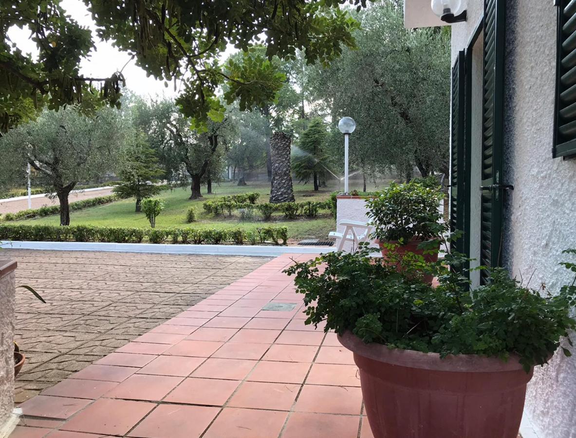 Villa Il Carrubo - Basilicata Пистиччи Экстерьер фото