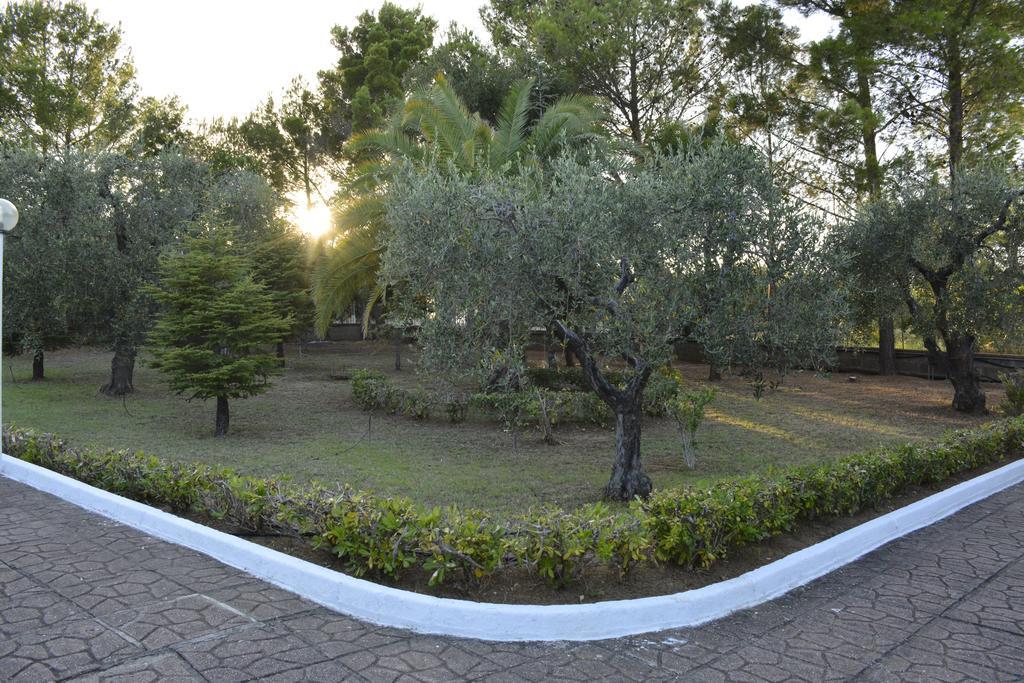 Villa Il Carrubo - Basilicata Пистиччи Экстерьер фото